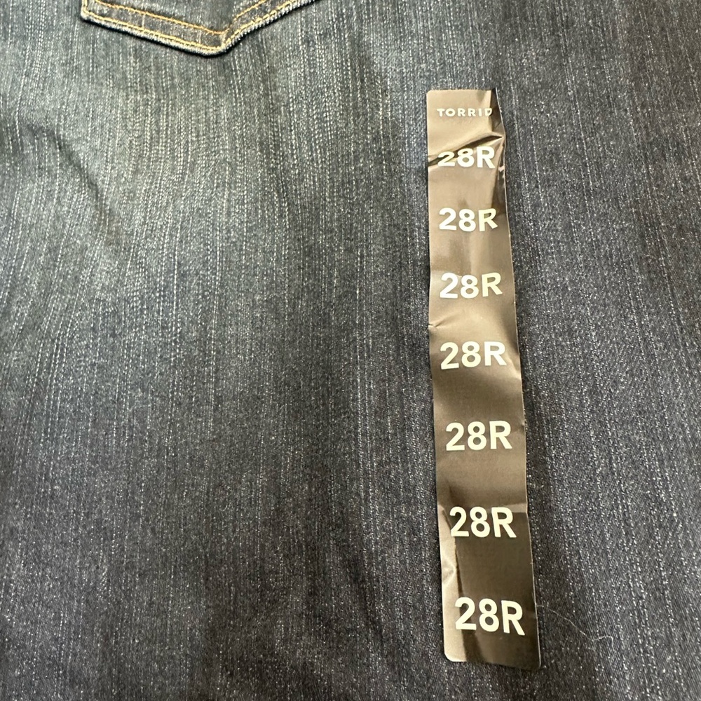 Distressed Blue Jeans - Picture 9 of 10